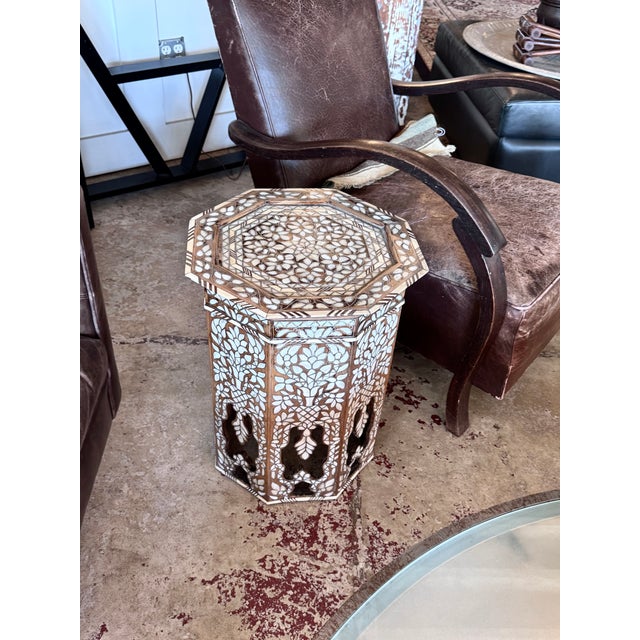 Mid 19th Century Antique Mid-19th Century Mother-of-Pearl Inlaid Octagonal Side Table For Sale - Image 5 of 8