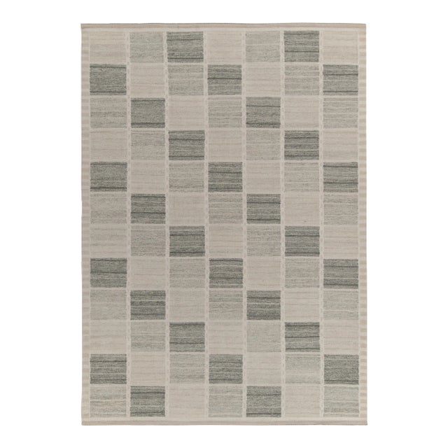 Freya Geometric Rug by Celerie Kemble for Chairish in Gray, 10'x14' For Sale