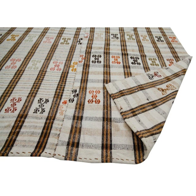 Mid 20th Century Vintage Modern Turkish Kilim Rug- 6′1″ × 10′8″ For Sale - Image 5 of 7