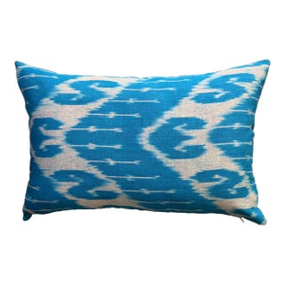 1990s Wave Pattern Ikat Lumbar Pillow Cover For Sale