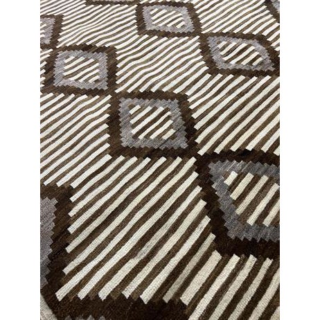 Native American Navajo Style Hand Knotted Wool Rug. 8' 00" X 10' 02" For Sale - Image 3 of 3