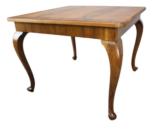 European Art Deco Square Walnut Veneer Coffee or Side Table, 1930s