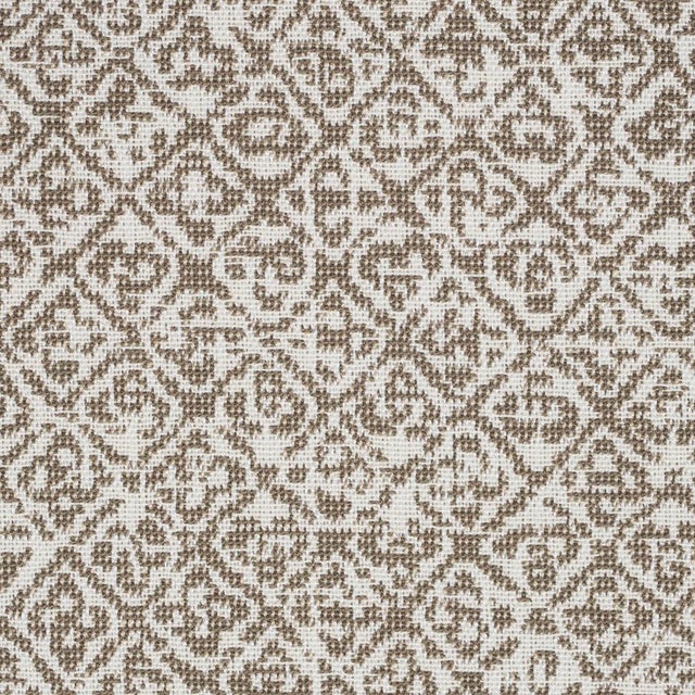 Schumacher Schumacher Sarong Weave Indoor/Outdoor Fabric In Sea Salt For Sale - Image 4 of 4