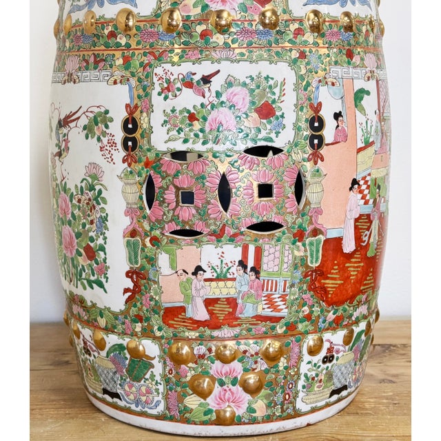 アンティーク　チャイナ　ローズメダリオン ２枚　Chinese Rose Mid 20th Century Chinese Rose Medallion Garden Stool – House