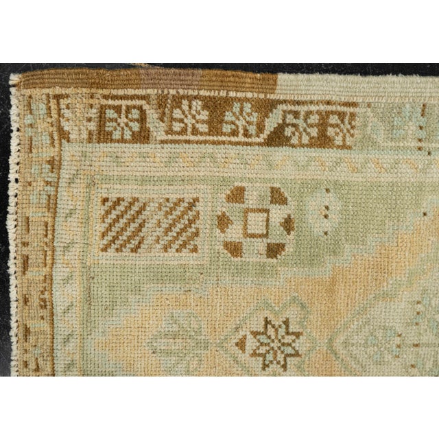 Early 21st Century Turkish Mini Rug Oriental Hand Knotted Vintage Rug 1'7" x 3'2" #21072 For Sale - Image 5 of 8