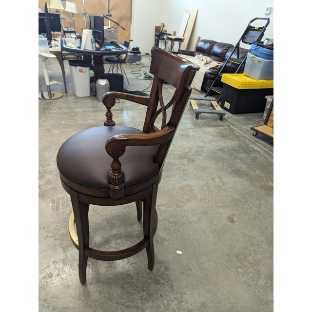 Woodbridge Furniture Classic Swivel Bar Stools Set of 6 Chairish