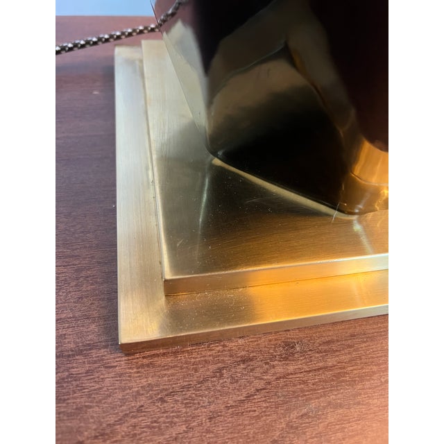 Visual Comfort Visual Comfort. Black Faceted "Bayliss" Table Lamp With Linen Shade and Brass Base. Showroom Sample. For Sale - Image 4 of 6