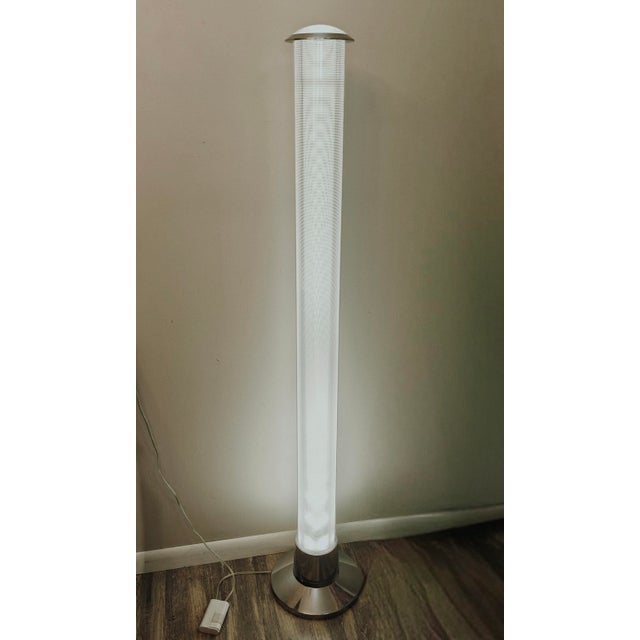 Modern Vintage 2000's 67" Tall Acrylic Lucite Gradient Floor Lamp With Dimmer For Sale - Image 3 of 15
