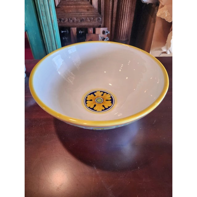 Rustic European Deruta Serving Bowl For Sale - Image 3 of 5