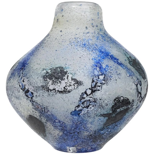 Vintage Murano Seguso Arte Vetro Blue Black Abstract Scavo Surface Texture Italian Art Glass Flower Vase For Sale In Orlando - Image 6 of 10