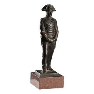 Bronze Carabiniere with Red Porphyry Base For Sale