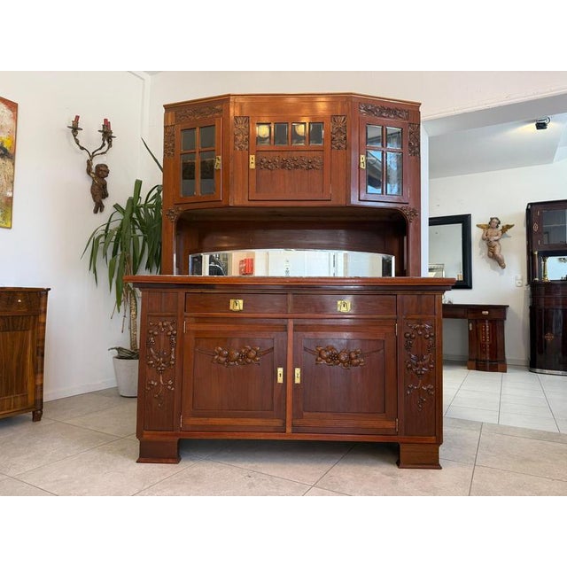 1920s Art Nouveau Buffet in Oak Veneer, 1920s For Sale - Image 5 of 13
