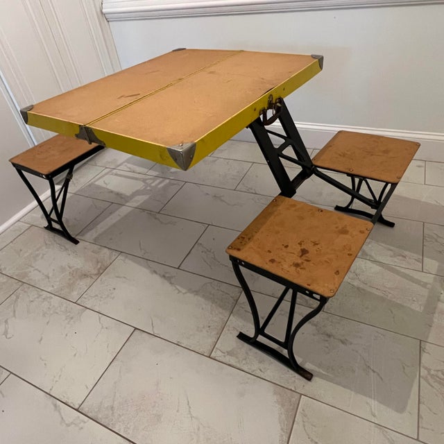 1960s Milwaukee Stamping Co Handy Camping Picnic Foldable Table Set