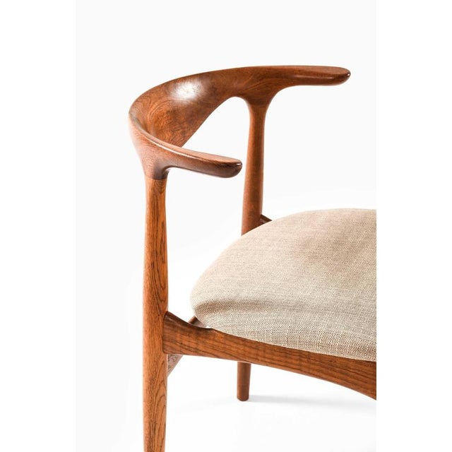 Cowhorn Dining Chairs in Fabric, Oak and Teak attributed to Knud Færch, 1969, Set of 6 For Sale - Image 4 of 9