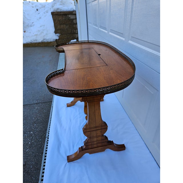 Early 20th Century Kidney Shaped Music Stand Writing Desk With Brass Gallery For Sale - Image 12 of 18