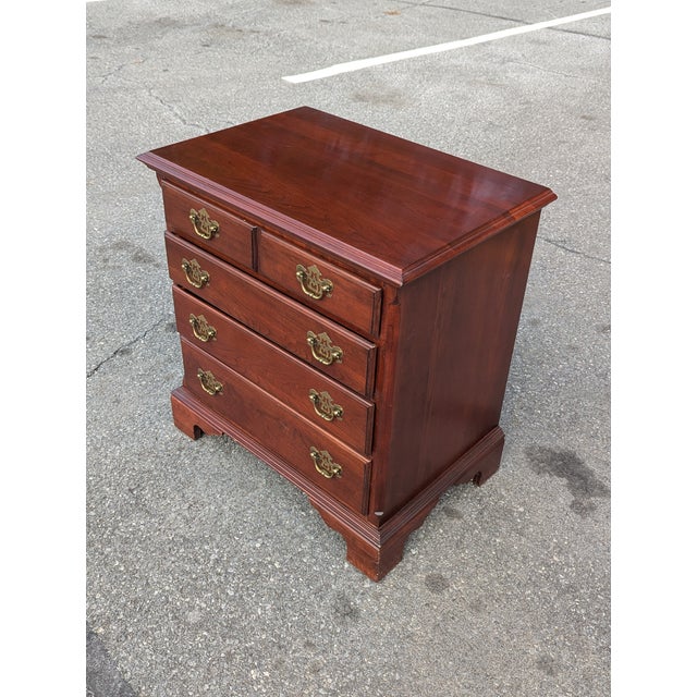 Elevate your bedroom with this stunning Vintage Knob Creek Traditional Mahogany 4-Drawer Nightstand, a perfect blend of...