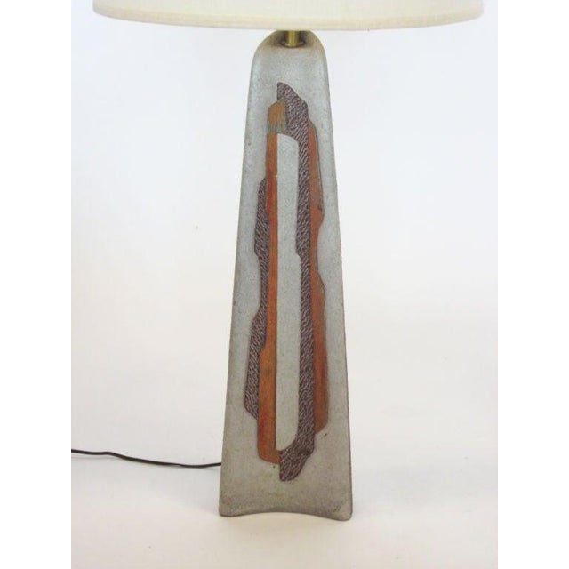Rita Sargen-Simon 1900s Mid-Century Modern Rita Sargen Simon Ceramic Table Lamp For Sale - Image 4 of 8