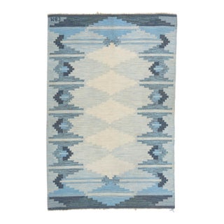 Vintage Circa 1960 Swedish Scandinavian Area Rug 4ft 6in X 6ft 10in For Sale