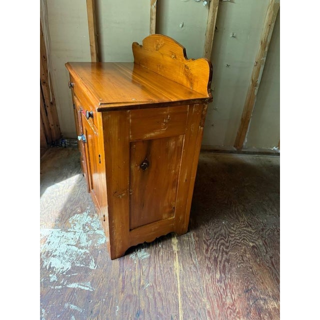 Antique 19th Century Early American Primetive Style Pine Jelly Cupboard Cabinet For Sale - Image 11 of 18