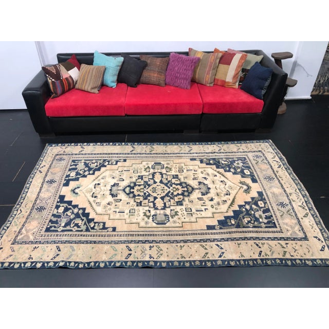 1960s Traditional Turkish Handmade Wool Peach Rug For Sale In Phoenix - Image 6 of 11