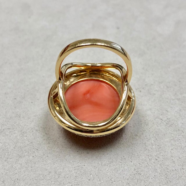 Metal Syna Salmon Coral Yellow Gold Ring with Diamonds For Sale - Image 7 of 10