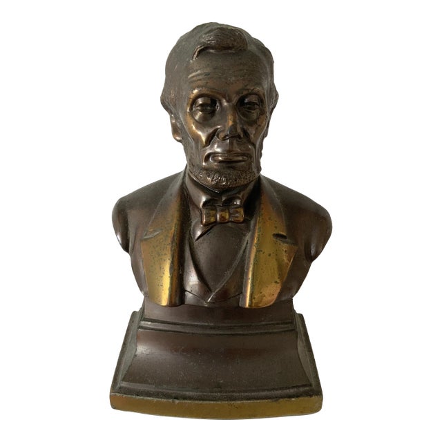 Mid 20th Century Small Bronze Bust/Paper Weight of Abraham Lincoln For Sale
