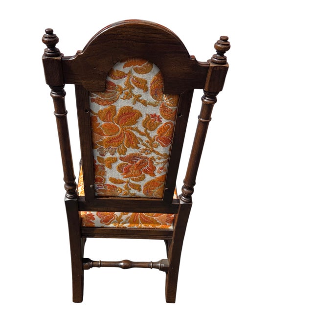 1970s Ethan Allen Jacobean Royal Charter Oak Dining Room Side Chairs Gothic Pair For Sale - Image 10 of 15