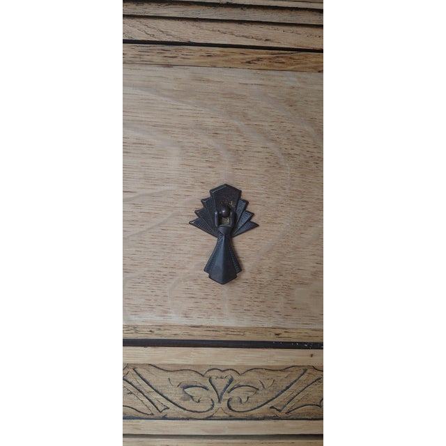 1940s 1940s Natural Tiger Oak Sideboard With Carved Detailing For Sale - Image 5 of 8