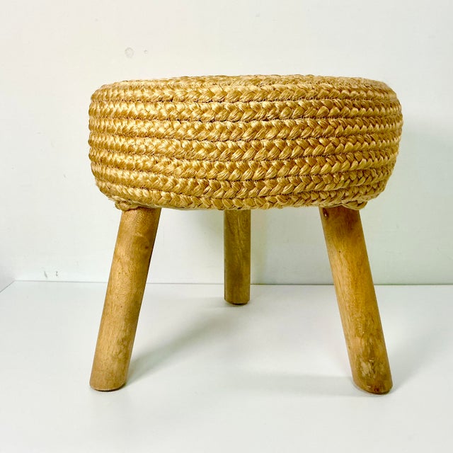 Mid 20th Century Mid-Century Boho Chic Coastal Hollywood Regency Woven Jute 3-Leg Low Stool. For Sale - Image 5 of 11