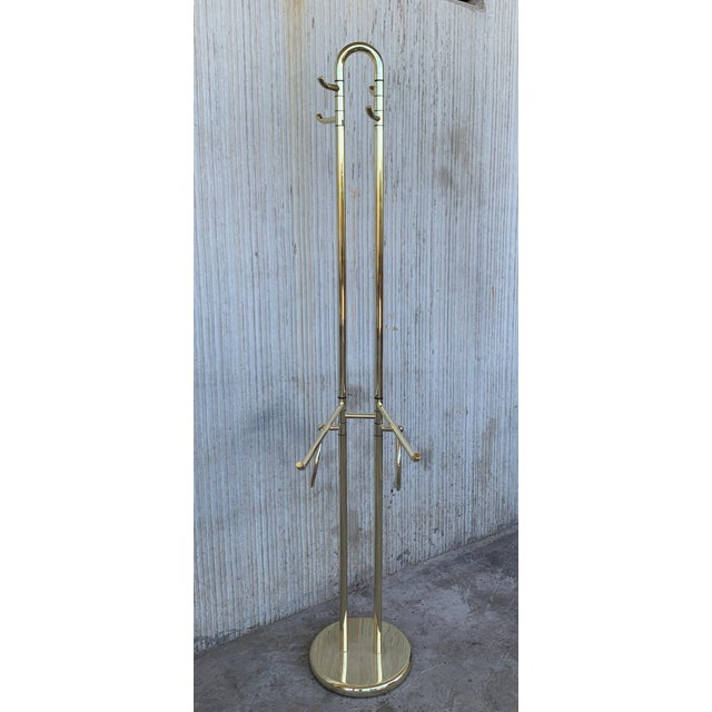 Brass Mid-Century Modern Italian Brass Coat Stand with Round Base, Italy, 1970s For Sale - Image 8 of 18