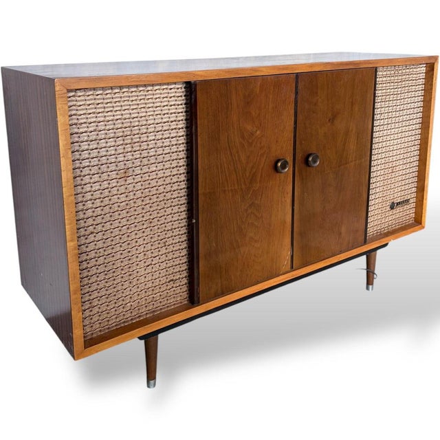 Mid-Century Teak Radiogram Cabinet with Turntable from Pye Stereo For Sale - Image 6 of 10