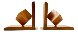 Example of Bookends