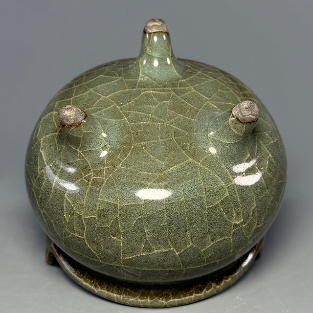 Ceramic Antique Chinese Official‑Style Celadon Porcelain Tripod Censer Incense Burner For Sale - Image 7 of 8