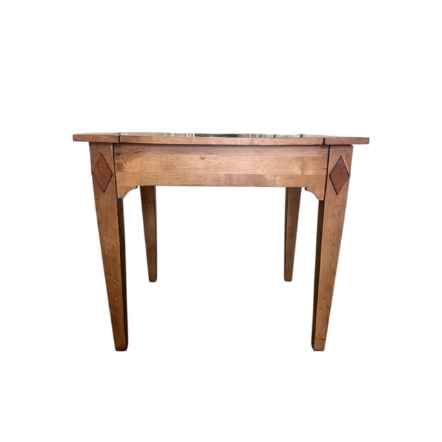 Early 19th Century Antique American Federal-Era Tavern Table With Drawer, C. 1820–1850 For Sale - Image 5 of 12