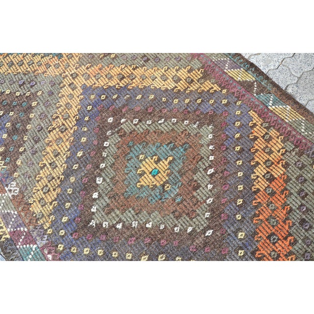 1960s Handmade Geometric Turkish Kilim Rug For Sale - Image 9 of 11