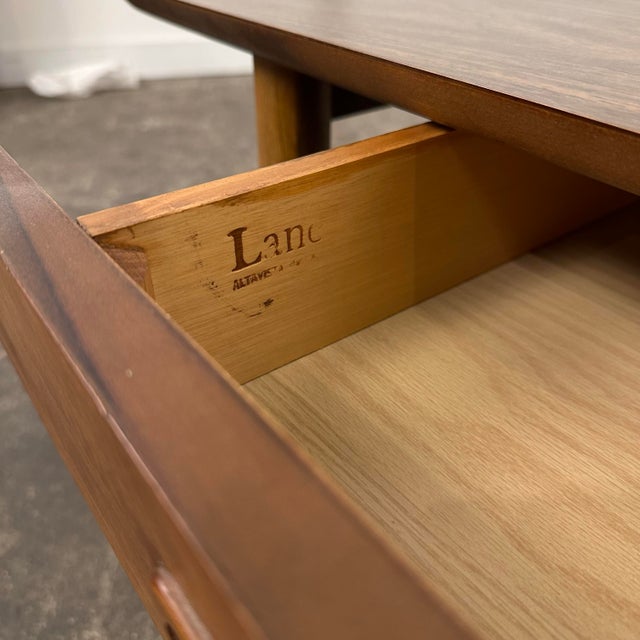 Mid 20th Century Mid-Century Modern Lane Coffee Table For Sale - Image 5 of 10