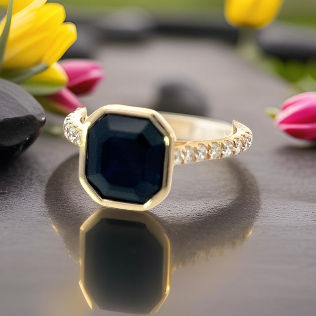 2010s Natural Sapphire Diamond Ring 6.75 14k Yellow Gold 4.65 TCW Certified For Sale - Image 5 of 18