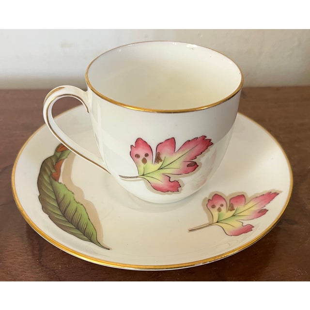 Antique 19th Century Wedgwood China Porcelain Hand Painted Tea Cup & Saucer in the Shadow Leaf Pattern For Sale In New York - Image 6 of 18