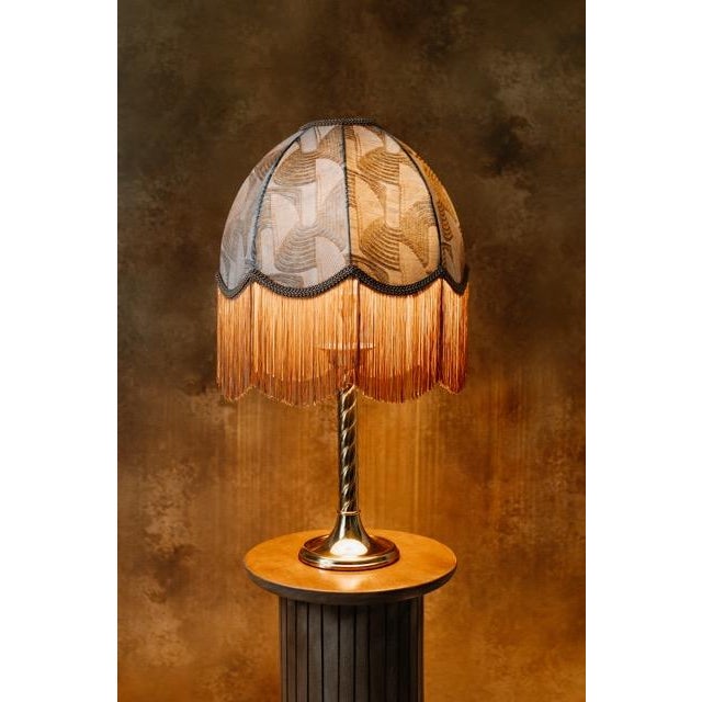 Marianne Lampshade Handmade in England The Marianne Lampshade is elegant, expressive and quietly dramatic. Handmade in...