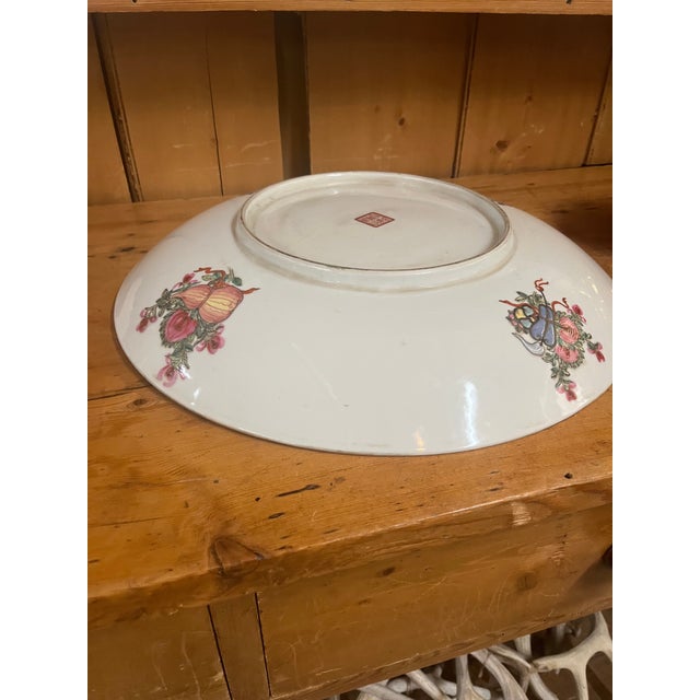 Late 19th Century Qing Dynasty Famille Rose Porcelain Charger For Sale - Image 4 of 6