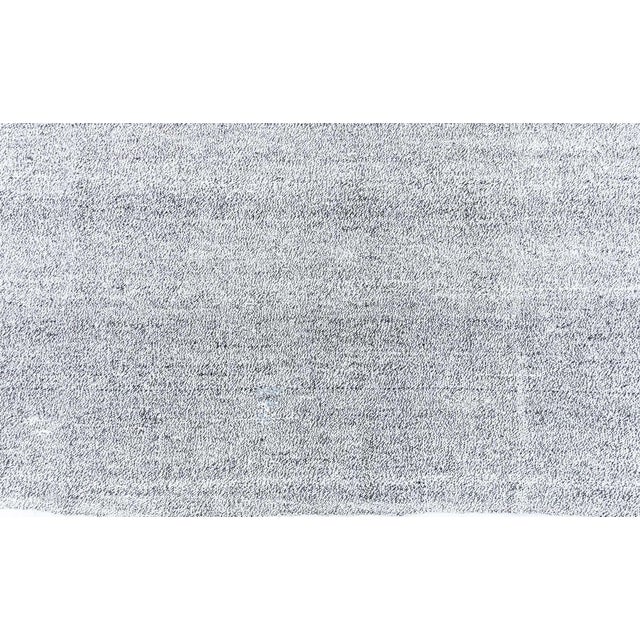 Modern Flatweave Solid Light Gray Handmade Rug "Bruma" by Doris Leslie Blau For Sale In New York - Image 6 of 8