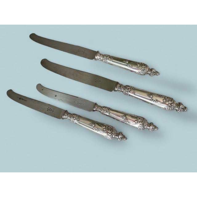 Napoleon III Silver Cutlery Set with Minerva Cherub and Putti Decoration, 1880, Set of 24 For Sale - Image 4 of 12