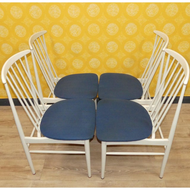 White Vintage Kitchen Chairs with Spindles, 1960s, Set of 4 For Sale - Image 8 of 12