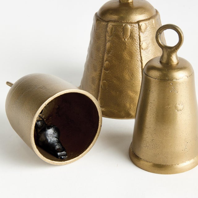 Kenneth Ludwig Chicago La Taverna Grande Bells St/3 For Sale - Image 4 of 6
