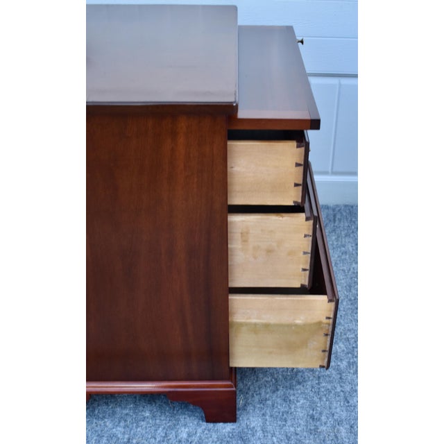 Chippendale Vintage Pair Mahogany Nightstands Chippendale Chests With Pull Out For Sale - Image 3 of 18