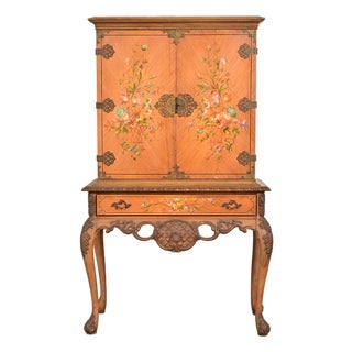 Berkey & Gay Style Antique Georgian Carved Satinwood Hand Painted Bookcase or Bar Cabinet, Circa 1920s For Sale