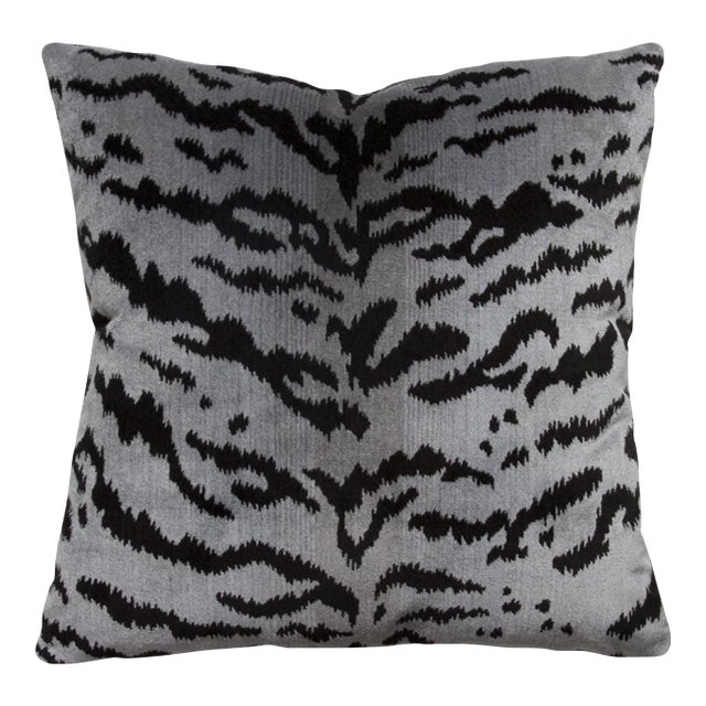 The House of Scalamandré Tigre Pillow, Silver & Black For Sale