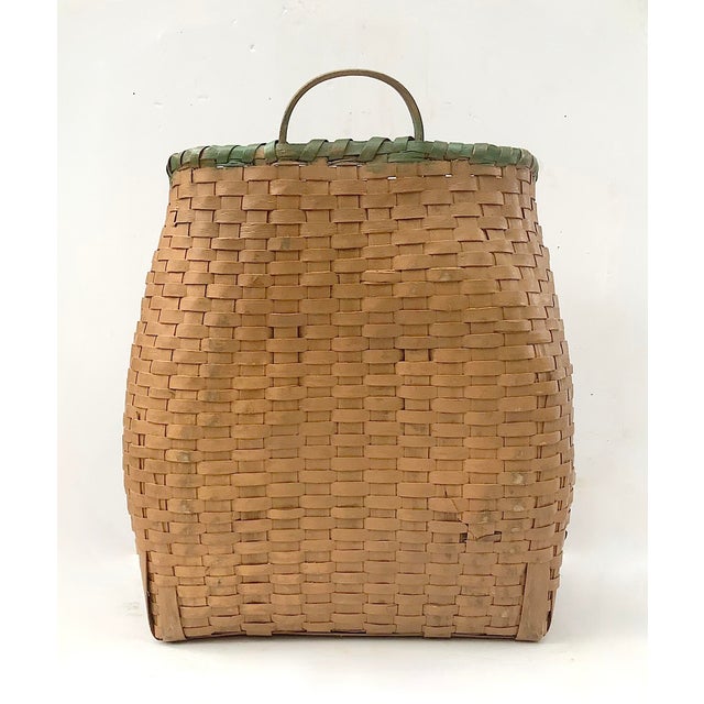 Circa 1940s Splint Pack Basket in Ochre/Green Paint For Sale - Image 4 of 6