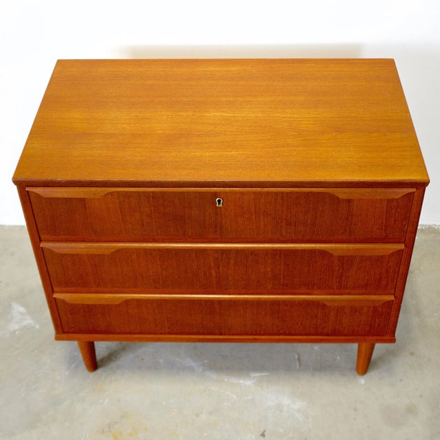 Danish Teak 3 Drawer Dresser / Chest of Drawers / Nightstand For Sale - Image 9 of 9