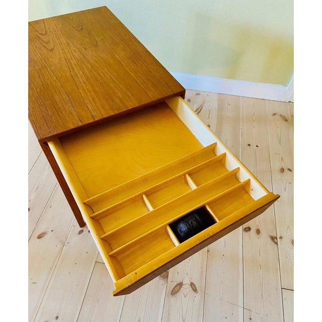 Vintage Danish Teak Sewing Table by Severin Hansen Jr. for Haslev Møbelfabrik, 1960s For Sale - Image 16 of 18